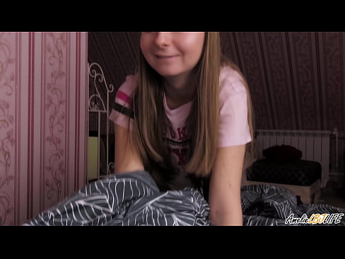❤️ Blondie souse BFF li a pwofondman epi li pran kom nan bouch li ❤️ Videyo sèks nan pònografi ht.naughtyhentai.ru